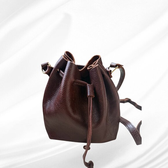 Portland Leather ColdBrew Bucket Bag with Drawstring Closure - Picture 8 of 16